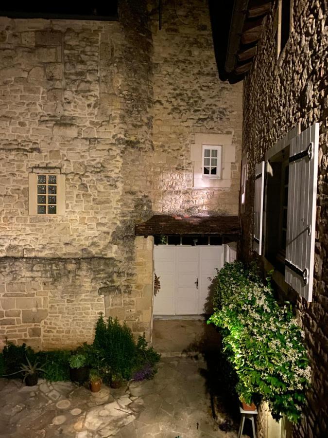 The Wild Geese Bed and Breakfast Nanteuil-en-Vallée Εξωτερικό φωτογραφία