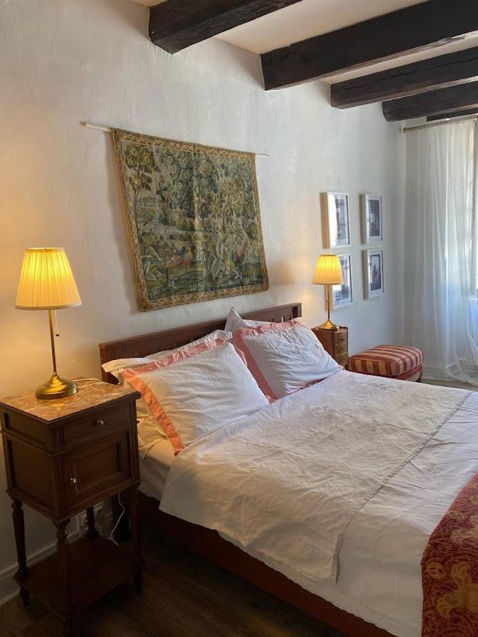 The Wild Geese Bed and Breakfast Nanteuil-en-Vallée Εξωτερικό φωτογραφία
